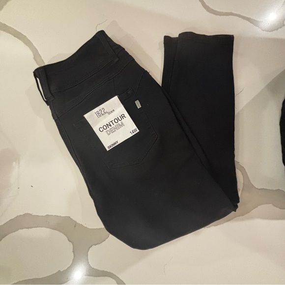 NWT 1822 Denim Women's Contour Black Skinny Jeans sz 14 crop 28” inseam - Picture 4 of 14